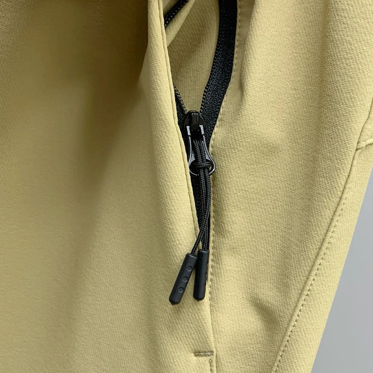 Quality Sizes:S-XXL ：Yellow Black Gray